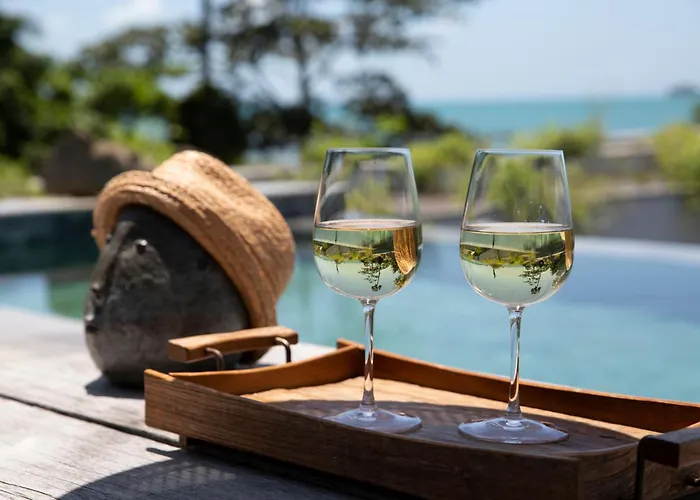 Clay Beach Samui - Beachfront Villas